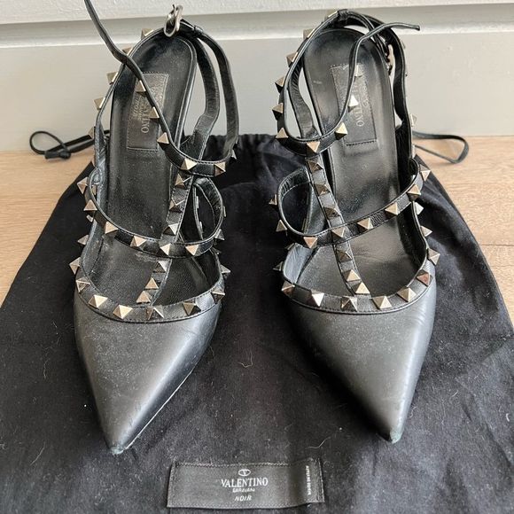 VALENTINO GARAVANI ROCKSTUD PUMPS - Picture 1 of 7